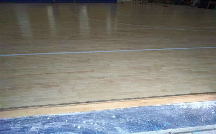 學校體育木地板施工技術方案