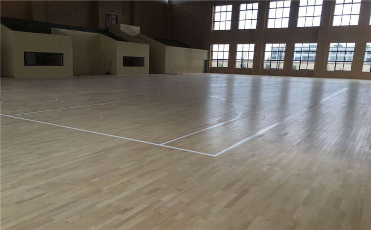 學校木地板籃球場板式龍骨結構