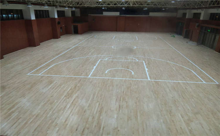 單層龍骨結構風雨操場木地板哪個品牌好?