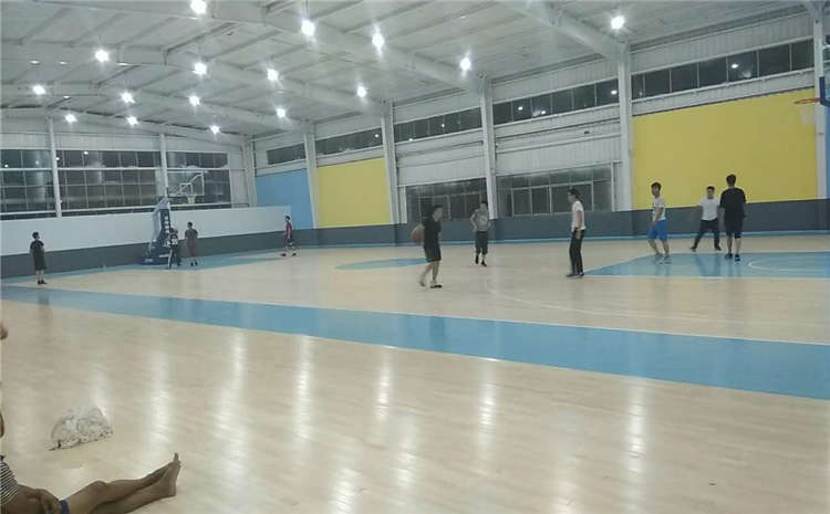 指接板籃球場地木地板規格