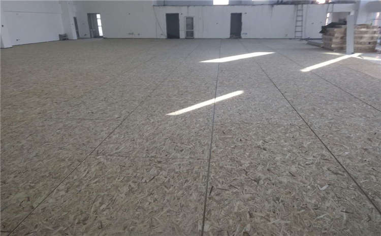 橡膠木舞臺運(yùn)動木地板怎么翻新?