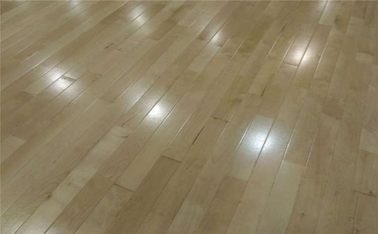 楓樺木籃球場地木地板怎么保養?