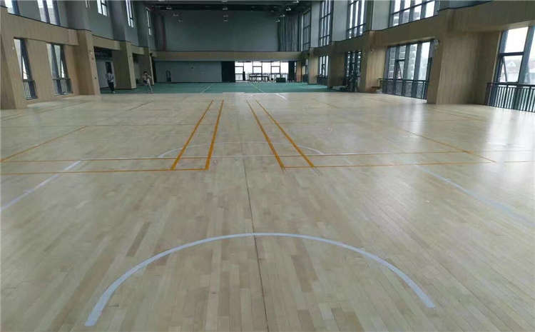 楓樺木風雨操場地板哪個品牌好?